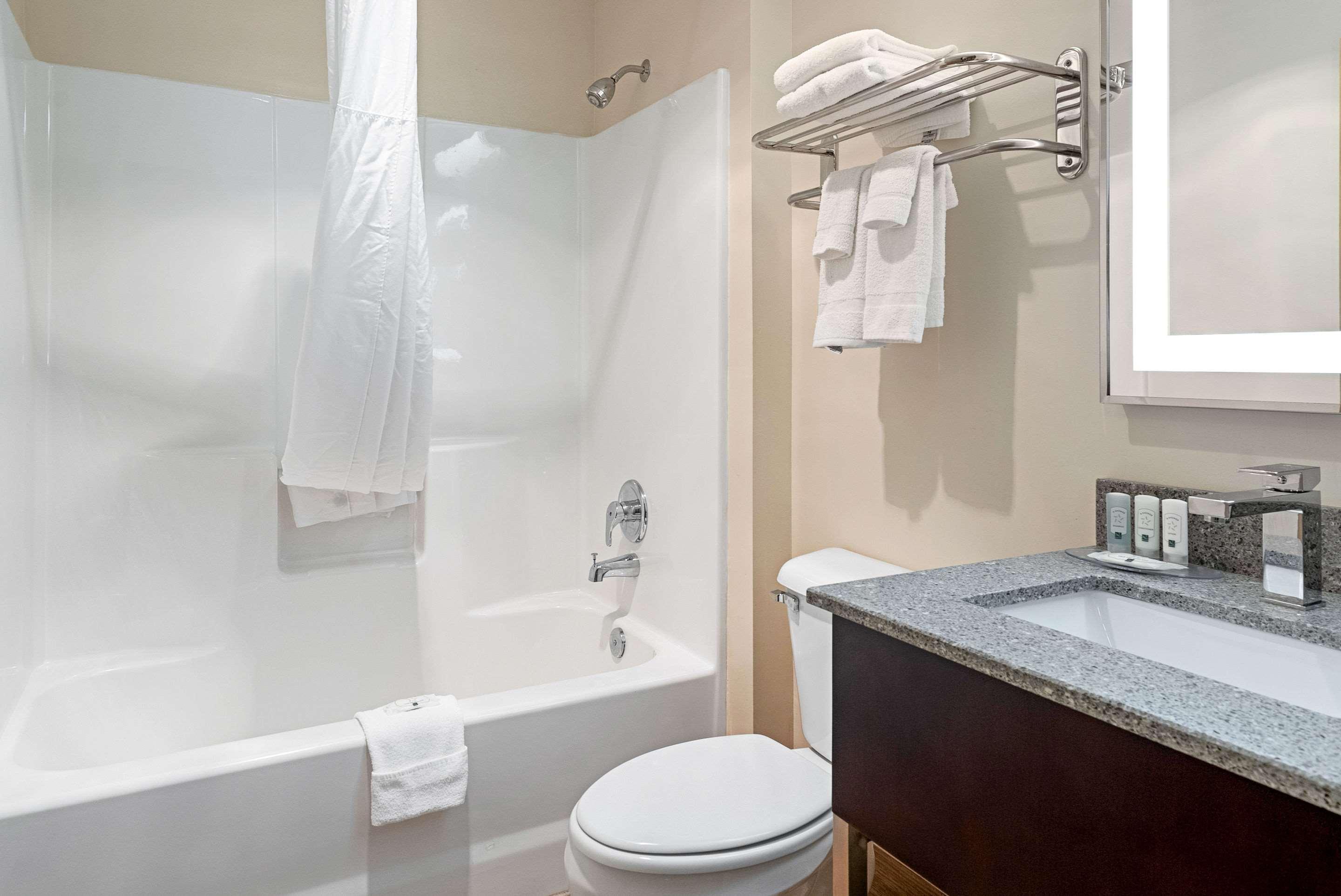 Quality Inn & Suites Роббинсвилл Экстерьер фото