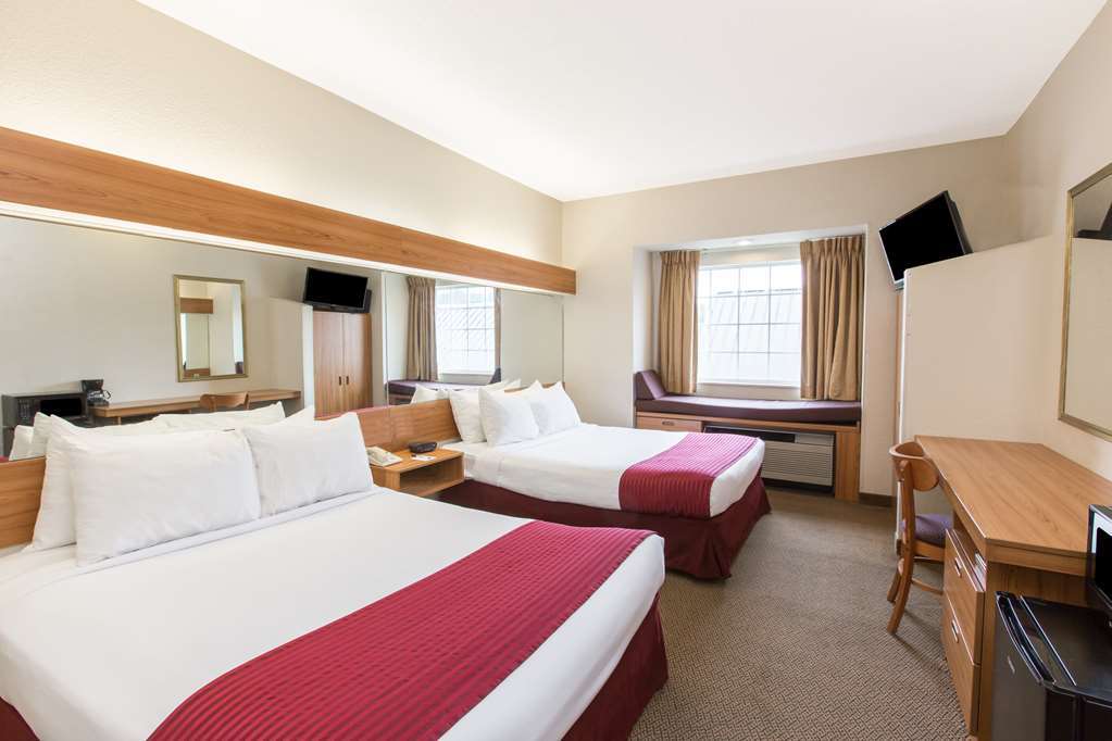 Quality Inn & Suites Роббинсвилл Номер фото
