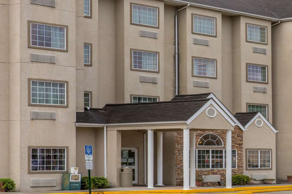 Quality Inn & Suites Роббинсвилл Экстерьер фото